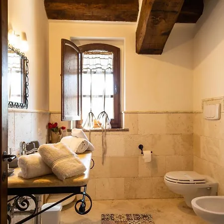 Alloggio per agriturismo Val Di Tufo *